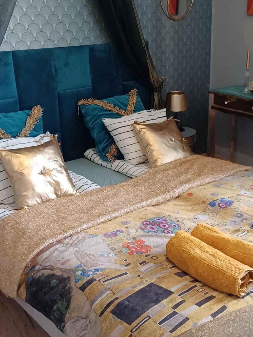 Gold Room Красков Екстериор снимка